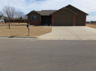 420 N Aurora St, Rose Hill, KS 67133