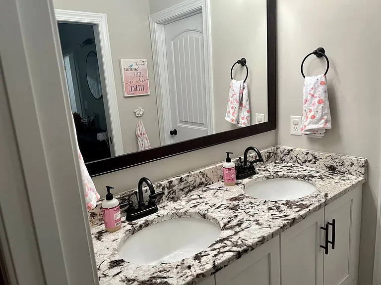 440 Vaughn Rd — Photo 22