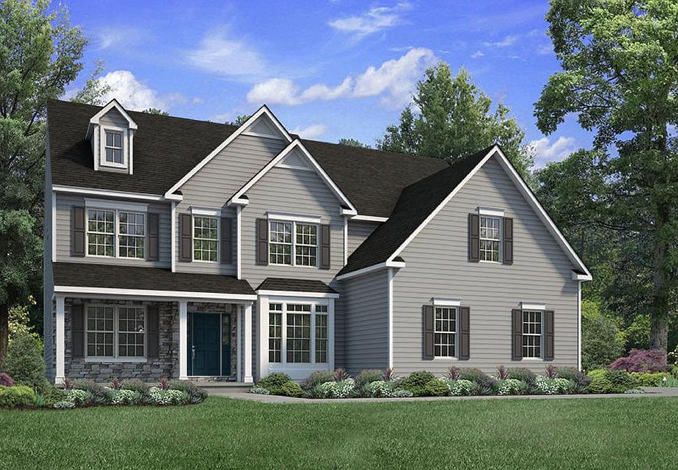 Traditional Elevation - Side Entry Garage