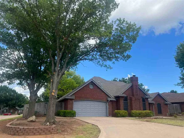2317 NE 36th St, Lawton, OK 73507