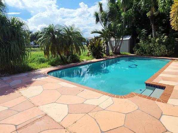 1273 NW 11th Street, Boynton Beach, FL 33426