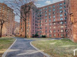 1564 Unionport Rd APT 6D, Bronx, NY 10462