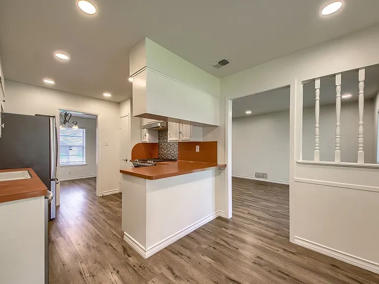 3106 Manila Dr — Photo 11