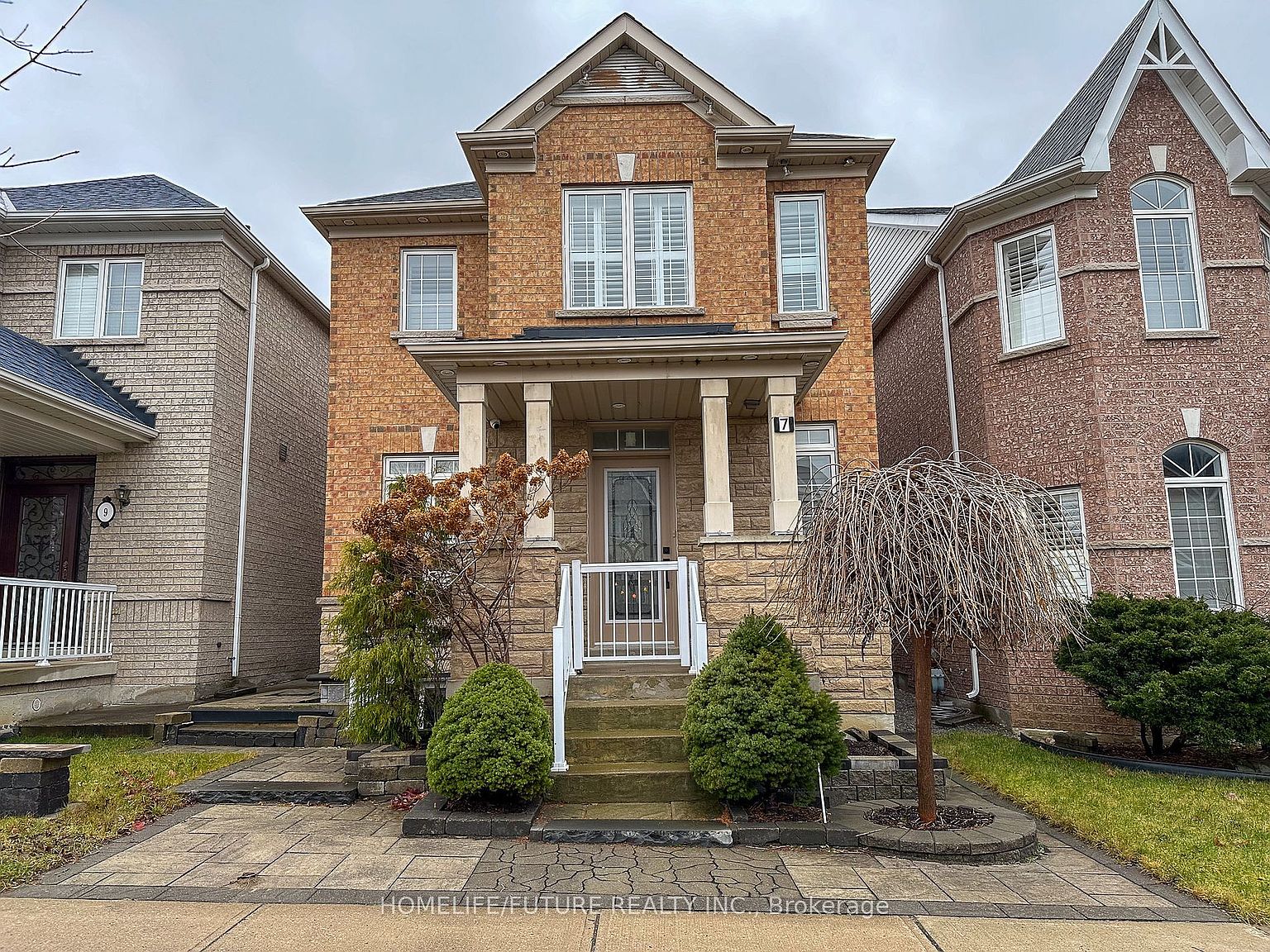 7 Kenilworth Gate, Markham, ON L6B 0A4 Zillow