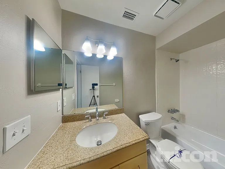 352 N Fork Pl — Photo 13