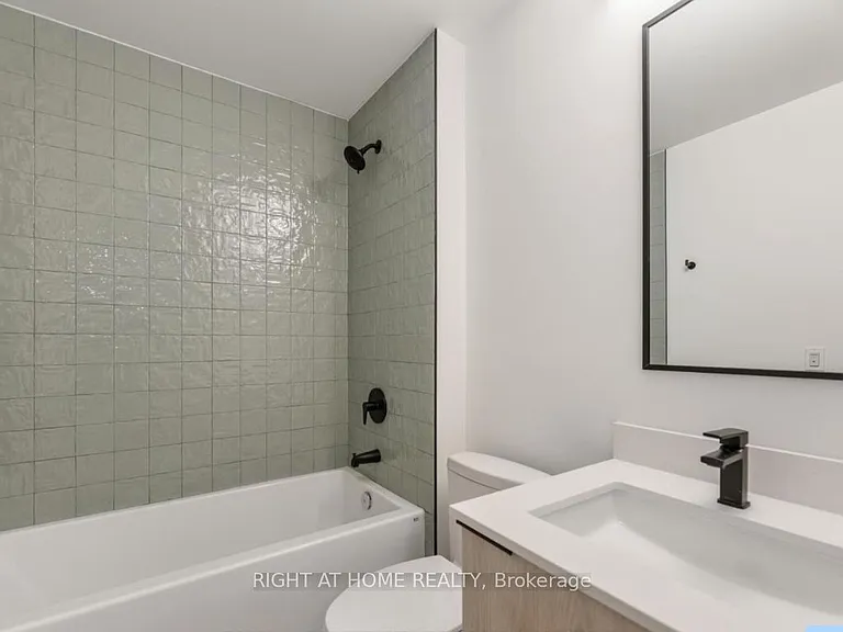 225 Sumach St #1508 — Photo 21