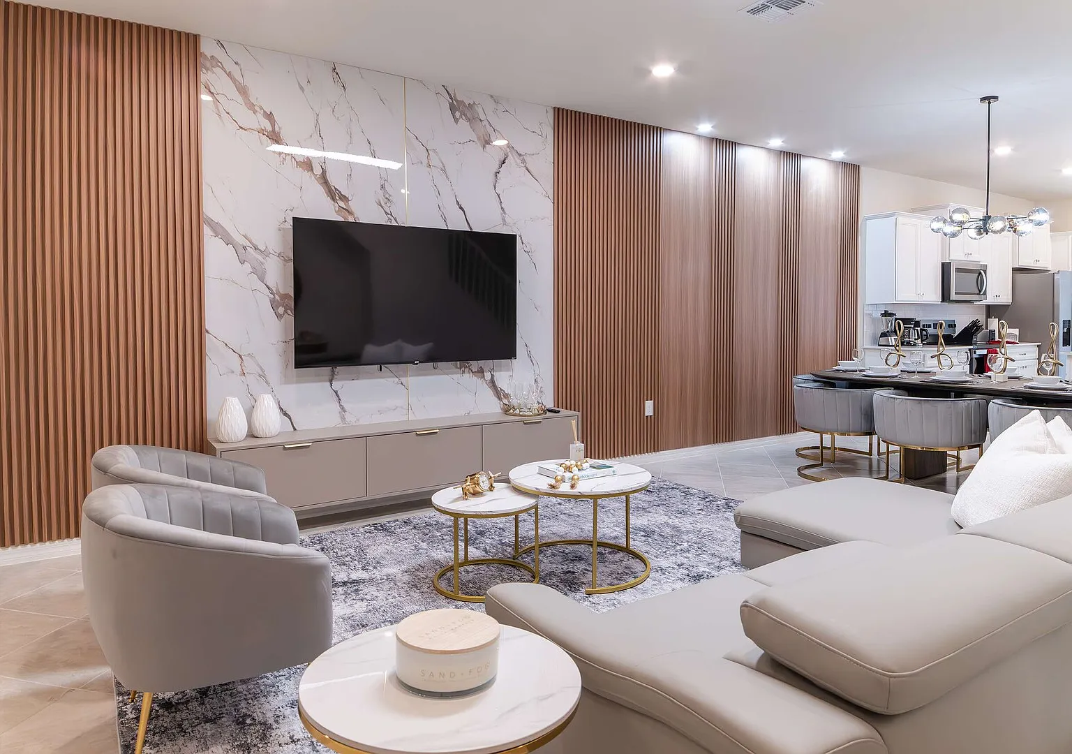 Themed Luxury 5BR, Best Family Getaway — Photo 1