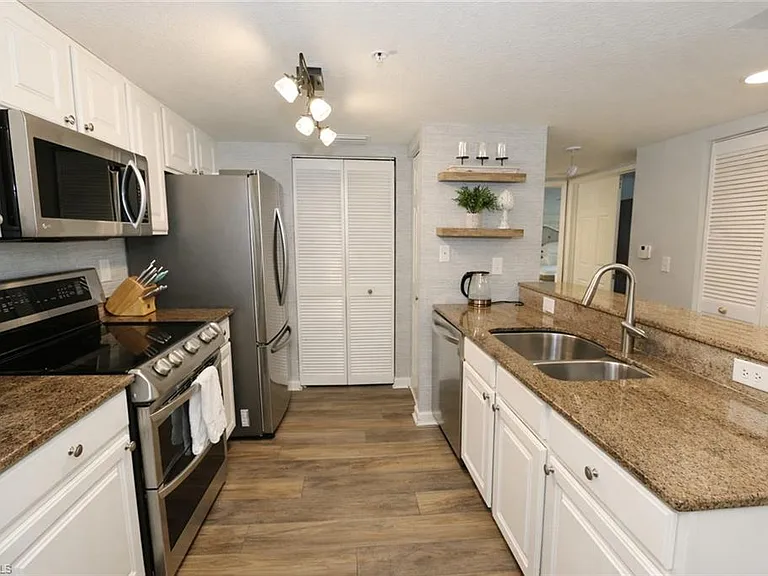 4105 Residence Dr #707 — Photo 23