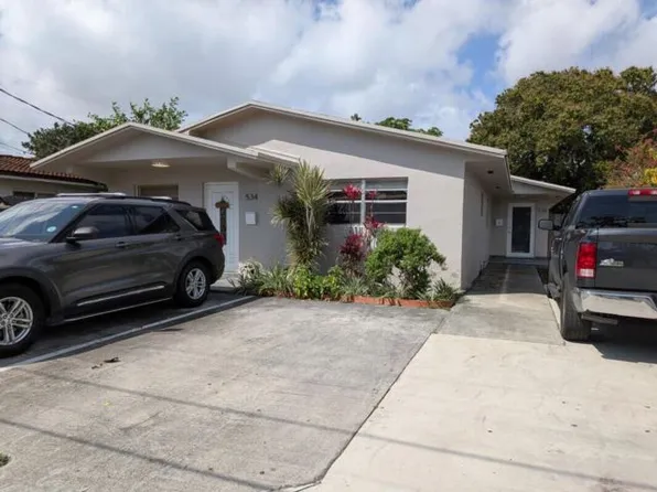 536 NW 43rd Ct, Miami, FL 33126