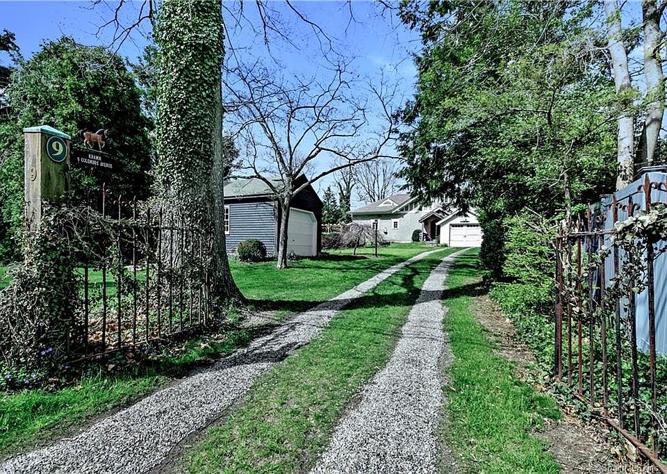 9 Columbus Ave, Niantic, CT 06357 MLS 170484958 Zillow