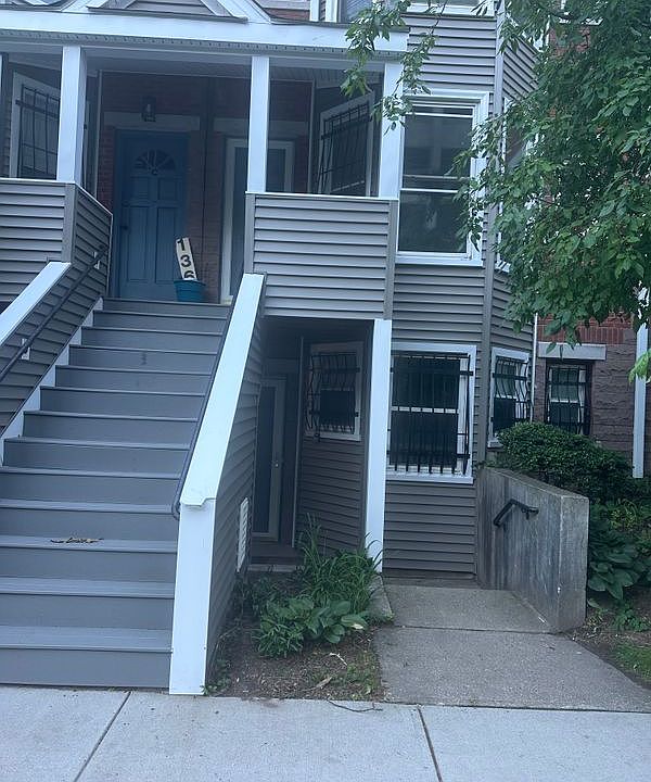 1st image of 136 Maple Ave #B