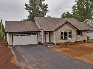 1046 Georgia St, Blaine, WA 98230