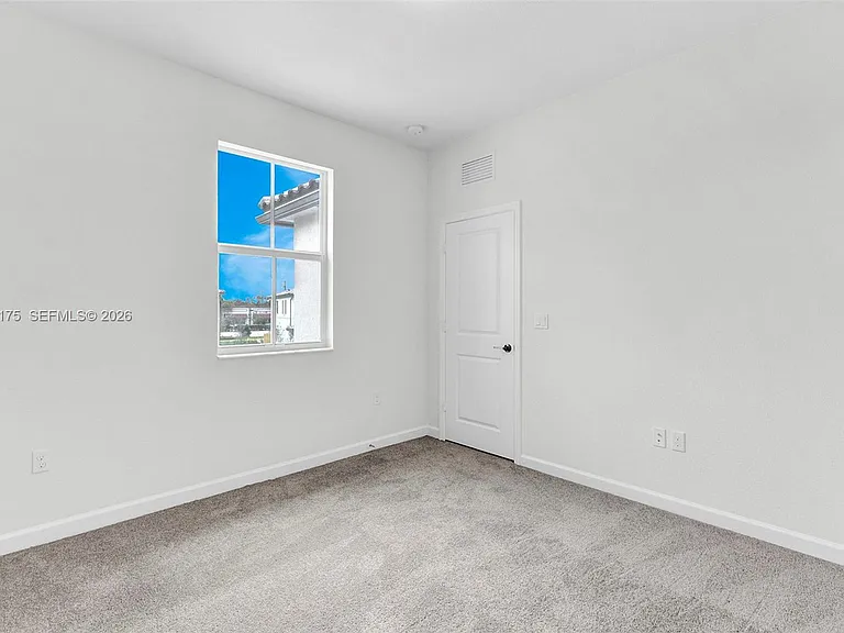 11925 NW 46th St — Photo 22