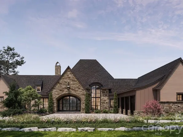 565 Walnut Valley Pkwy, Arden, NC 28704