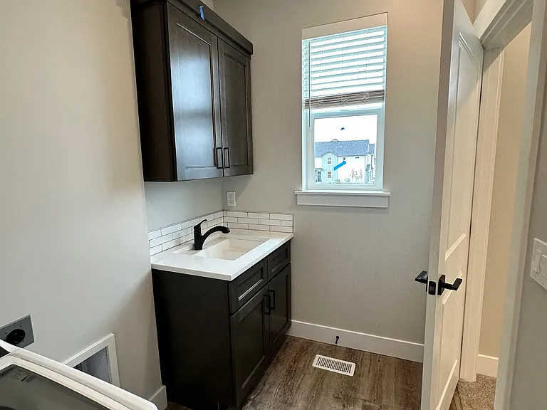 Laundry w/ washer & dryer