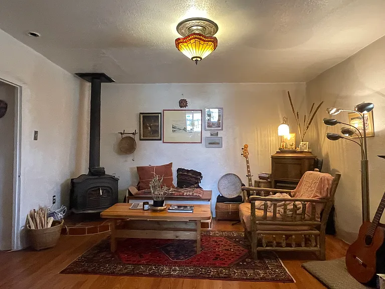 7 Las Animas Rd #B — Photo 9