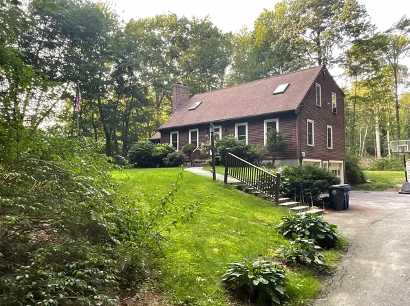 81 Wheel Wright Rd, Hampstead, NH 03841