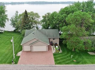 55547 County Road 38, Buffalo Lake, MN 55314