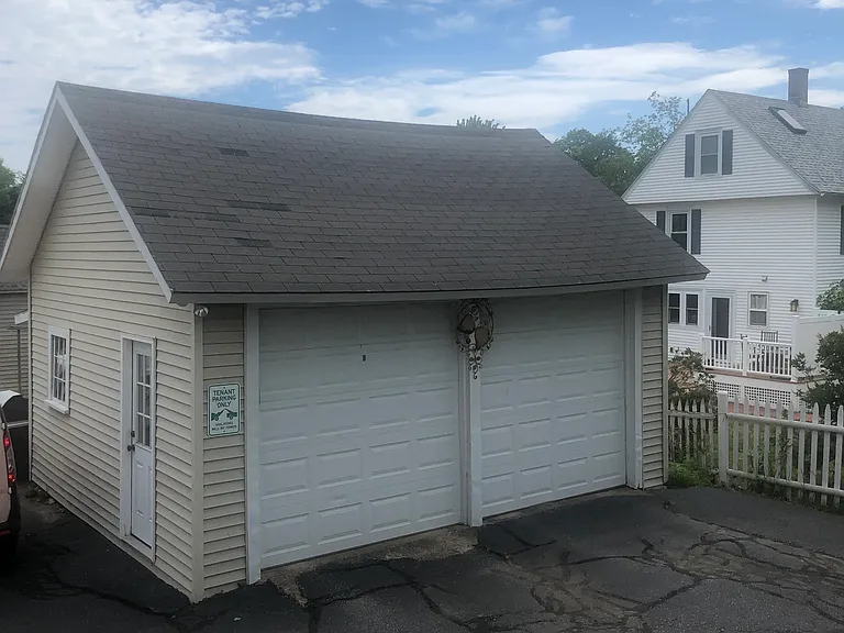 1262 Islington St #1 — Photo 7