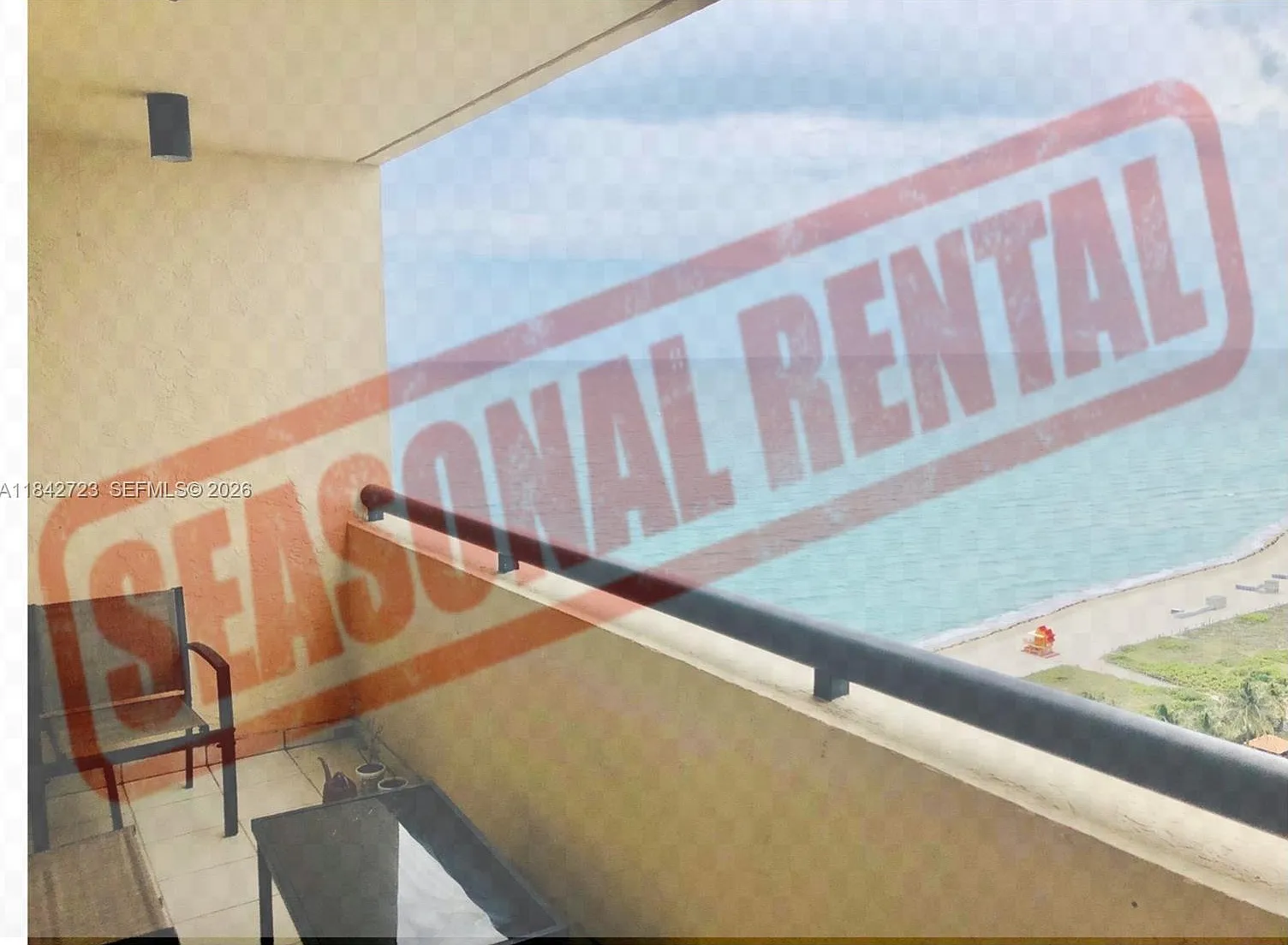 Club Atlantis Condo — Photo 1
