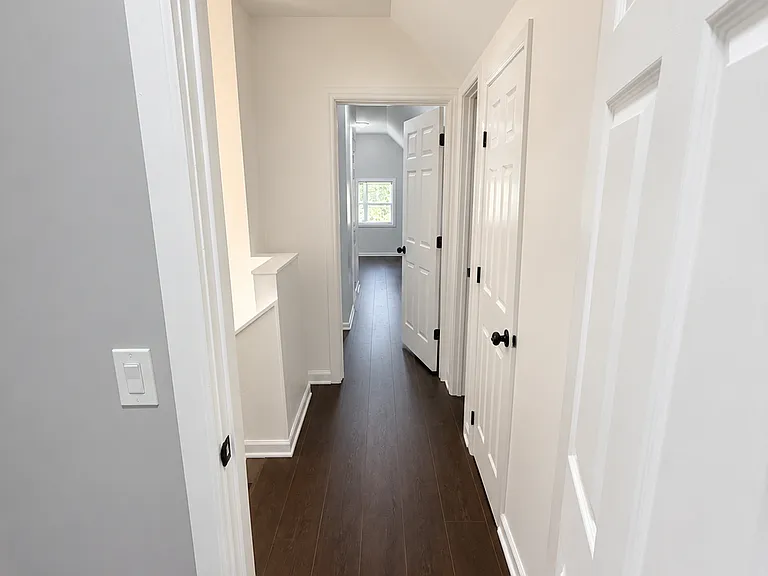 5617 S Lafayette Ave — Photo 29