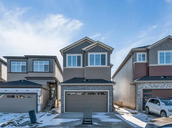 8035 228th St NW, Edmonton, AB T5T 4N5