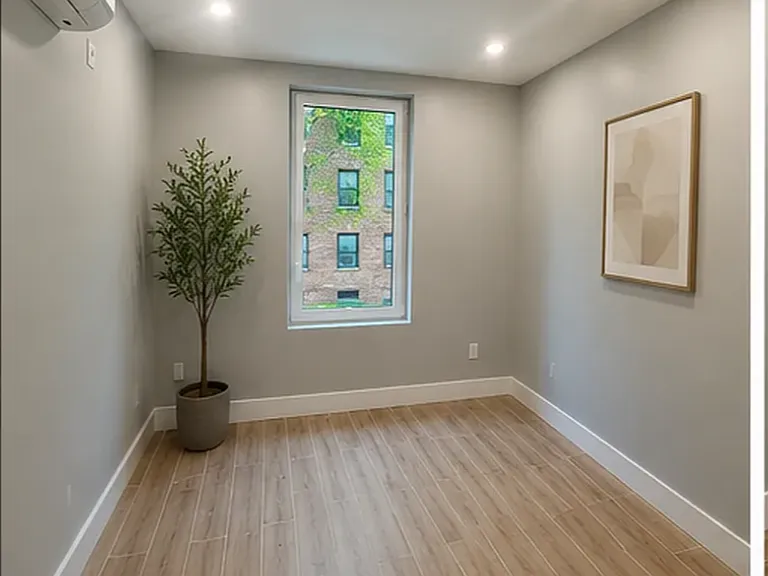 805 Midwood St #4E — Photo 8