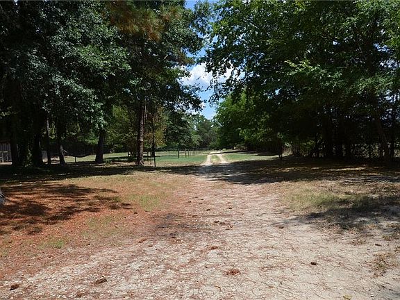 3rd image of 1631 Vz County Road 4134