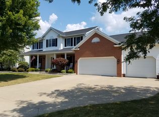 2603 Greenview Dr, Uniontown, OH 44685