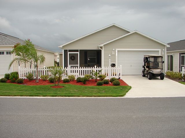 1st image of 1402 Viola Ct