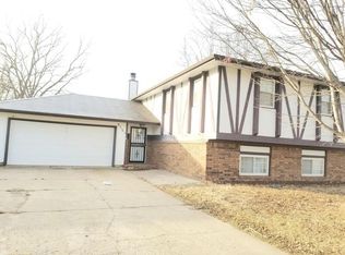 8521 E Scott St, Wichita, KS 67210