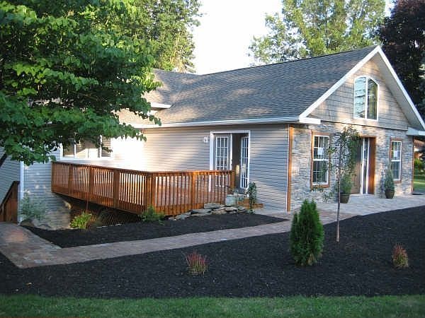 2nd image of 3681 Mayfair Rd