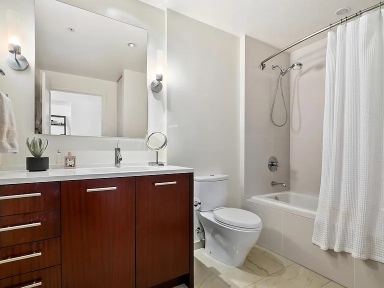 10700 NE 4th St #1808 — Photo 6
