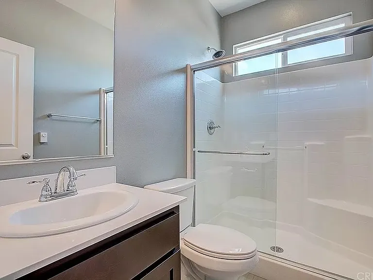 3594 Albion Dr — Photo 16