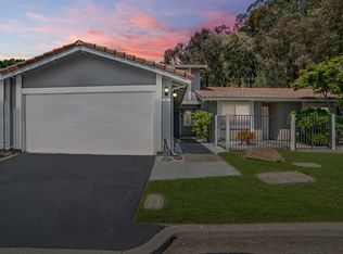 34 Chimney Rock, Oakland, CA 94605