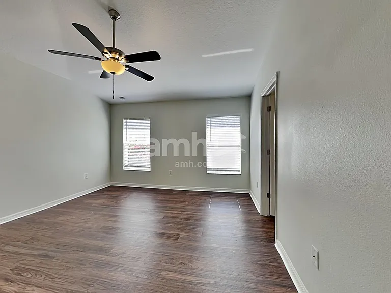 2642 Queen Alberta Dr — Photo 6