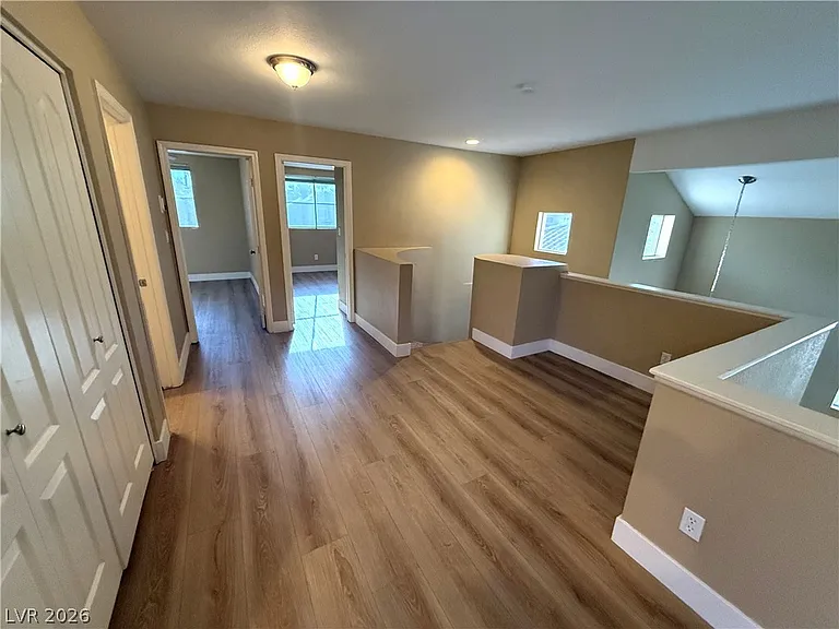 136 Serenade Ct — Photo 19