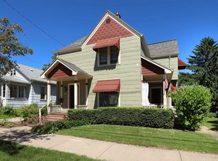 216 N Meade St, Appleton, WI 54911