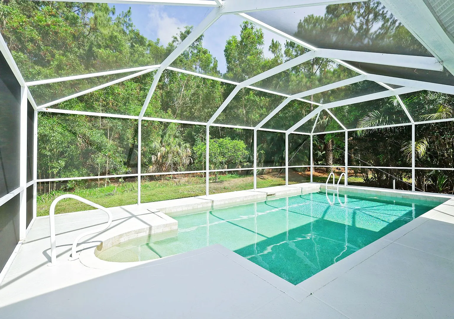 Pool Home North Naples Falcons Ridge Sf Home 4 Beds/2 Baths — Photo 4