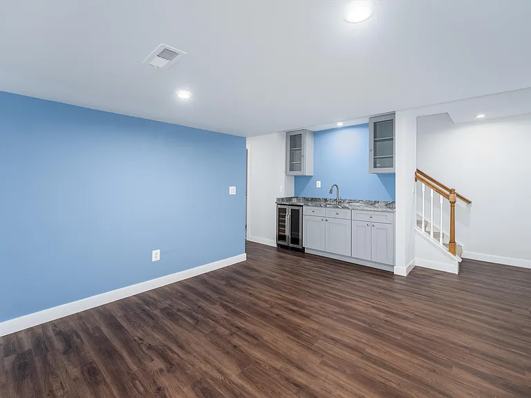93 Archer Dr — Photo 50