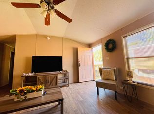 609 W Dewey St, Sylvester, GA 31791