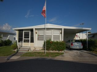 392 Buccaneer Dr, Largo, FL 33770