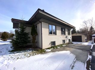 112 W Saint Andrews St, Duluth, MN 55803