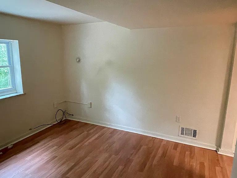 3141 Beechwood Blvd #3 — Photo 9