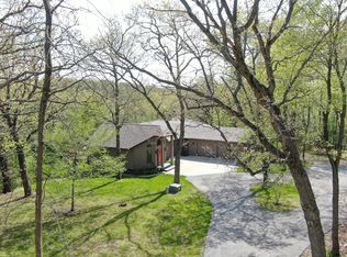 1604 S Honey Lake Rd, Burlington, WI 53105