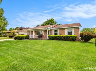 109 Holiday Dr, Ionia, MI