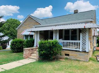 1426 John St, Roxboro, NC 27573