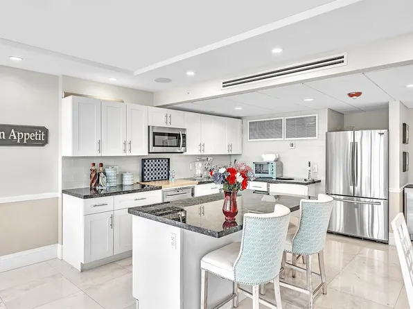 1150 Hillsboro Mile APT 503, Pompano Beach, FL 33062