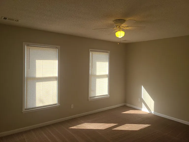 8010 Woodlake Dr — Photo 11