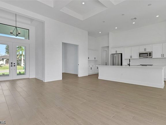 3rd image of 1 NW 35th Pl